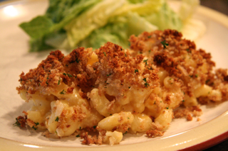 Baked Macaroni and Cheese with Cauliflower Baked Macaroni and Cheese with Cauliflower recipe from the Bartholomew Buffet - bbuffet.com